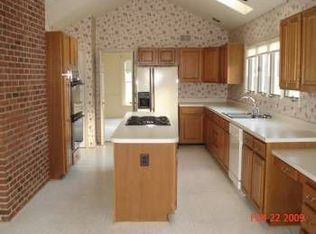 17221 Kent Ct, Jeffersonton, VA 22724