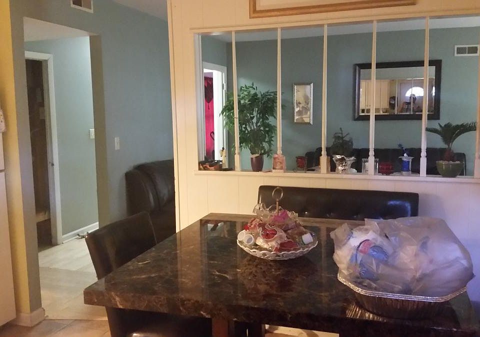2nd image of 1120 Wyldewood Rd