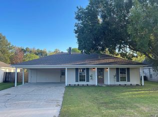 12930 Slope Oak Ave, Baton Rouge, LA 70818