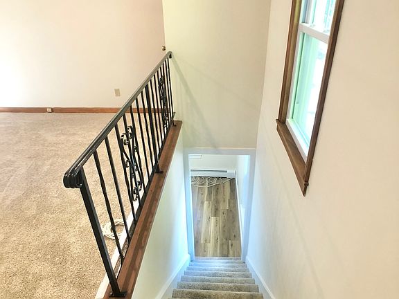 5th image of 48 Custis Ave Floor 2