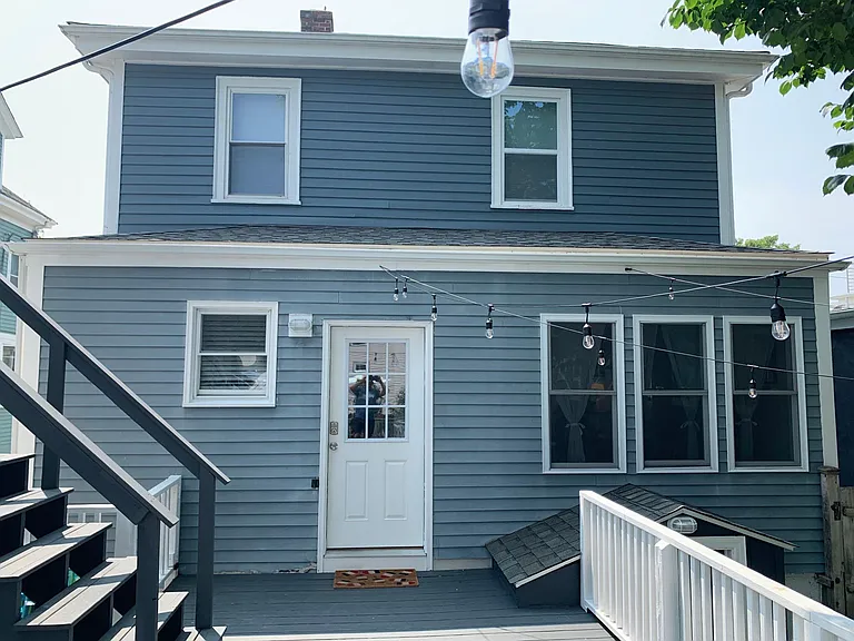 50 Houston Ave — Photo 2