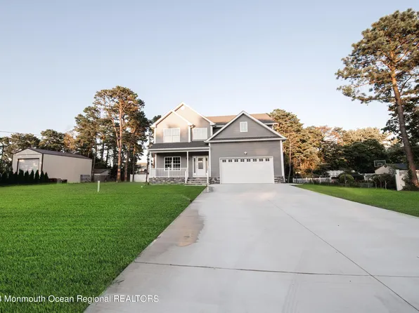 217 Grand Central Parkway, Bayville, NJ 08721