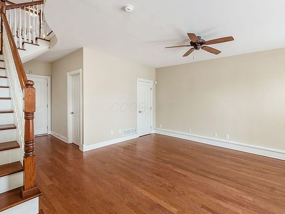5th image of 1093 Highland St