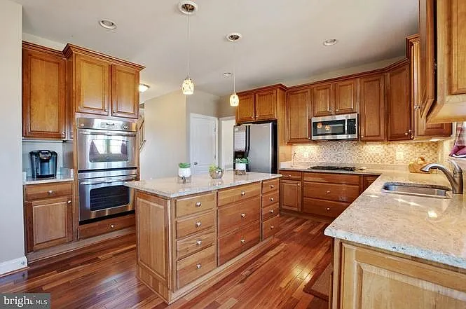 3253 Cannoncade Ct — Photo 2