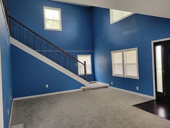 2nd image of 1155 Columbus Ave