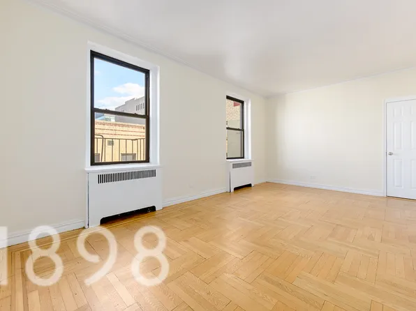 185 East 162nd Street image 3 of 5