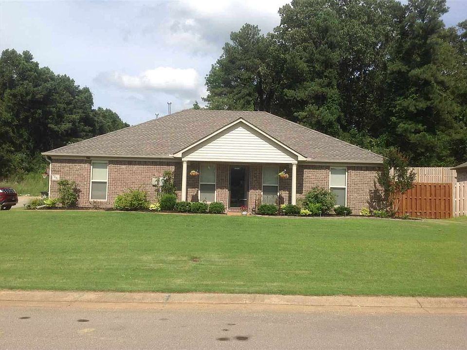 1st image of 169 Little Brook Ln