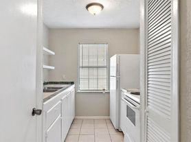 1927 Ave M 1/2