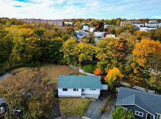 8 Davidson Pl, St. John's, NL A1E2A4