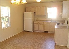 3rd image of 204 Morgan Dr