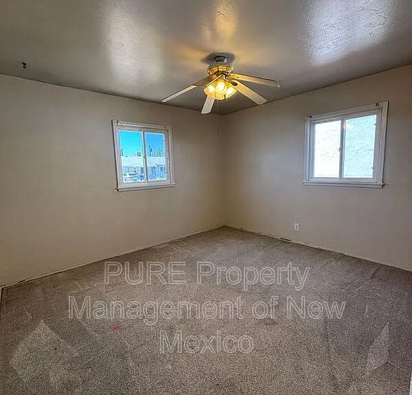 2620 Mossman Dr — Photo 10