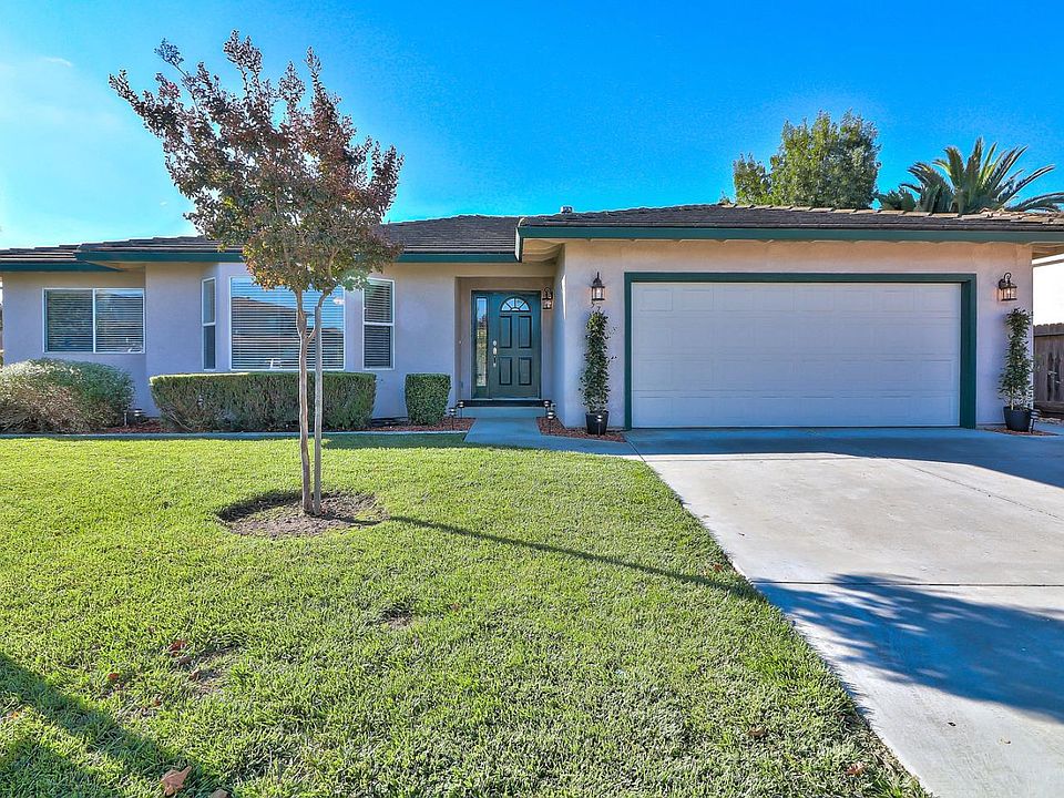 1st image of 571 Verona Pl