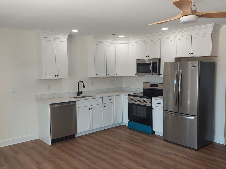 2nd image of Michaels Way Building 2-A