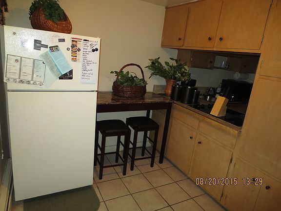 other side of kitchen
