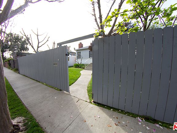 3rd image of 813 Coeur D Alene Ave