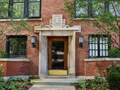1617 E Hyde Park Blvd APT 3, Chicago, IL, 60615