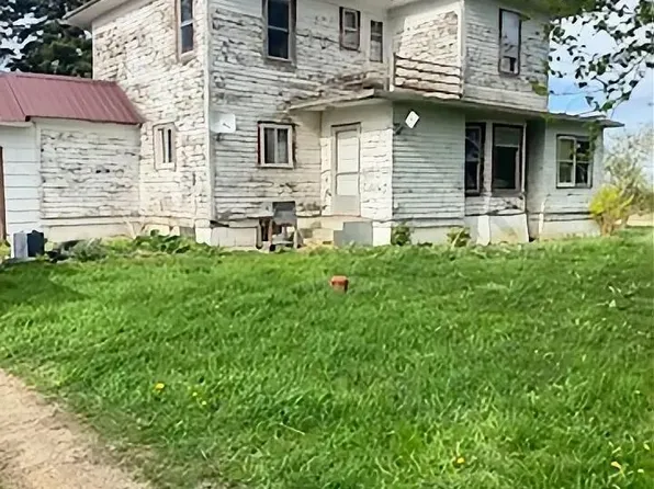 2143 270th Ave, Truman, MN 56088