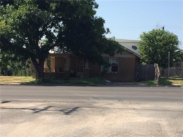 2nd image of 2009 S 14th St
