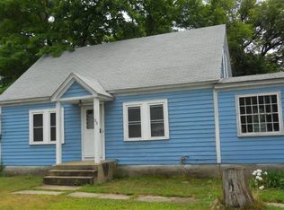 33 S River Rd, Bedford, NH 03110