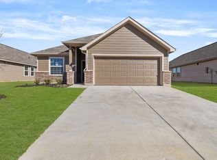 10621 Bleat St, Fort Worth, TX 76036