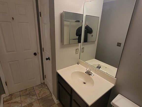 5th image of 103 Jubilee Hill Dr