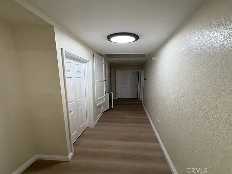 611 Lillian Dr — Photo 10