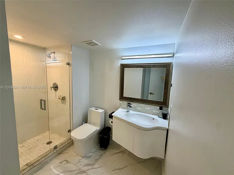 16461 Blatt Blvd #103 — Photo 7