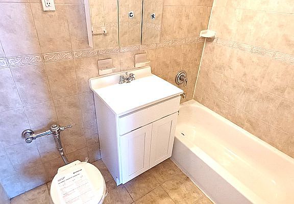 4th image of 3280 Nostrand Ave APT 307