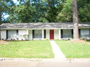 1602 Tanglewood Dr, Clinton, MS 39056