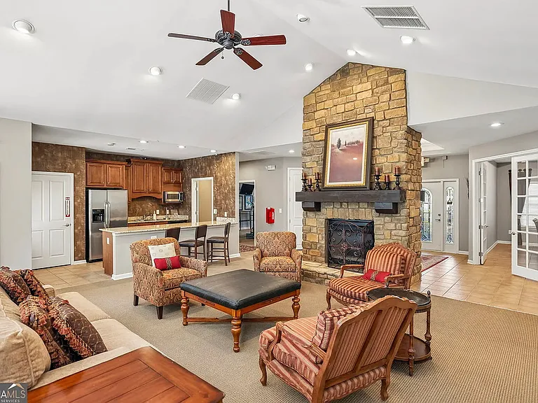 391 Gold Cove Ln — Photo 12