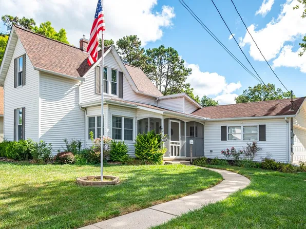 126 Elm St, London, OH 43140