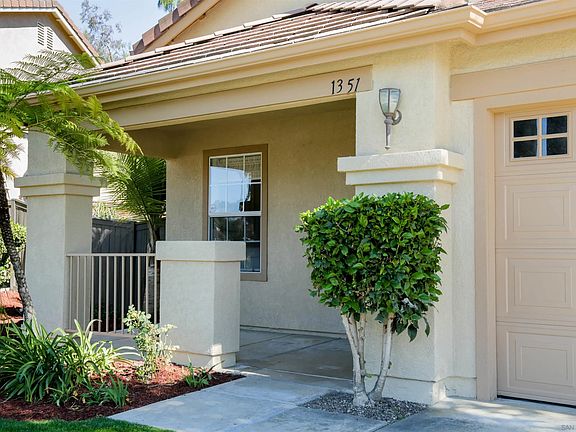 4th image of 1351 Cottonwood Dr