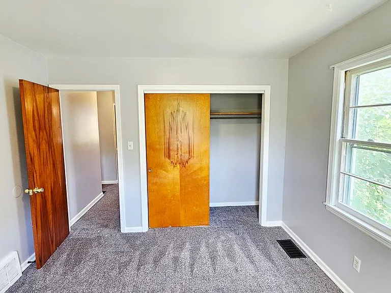 2942 Atwood Ter — Photo 7