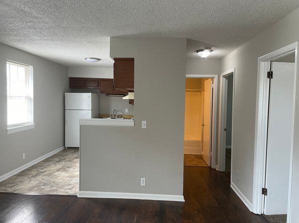 3017 Fieldstone Dr #3017