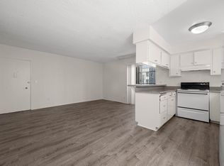 523 S Mariposa, Los Angeles, CA 90020