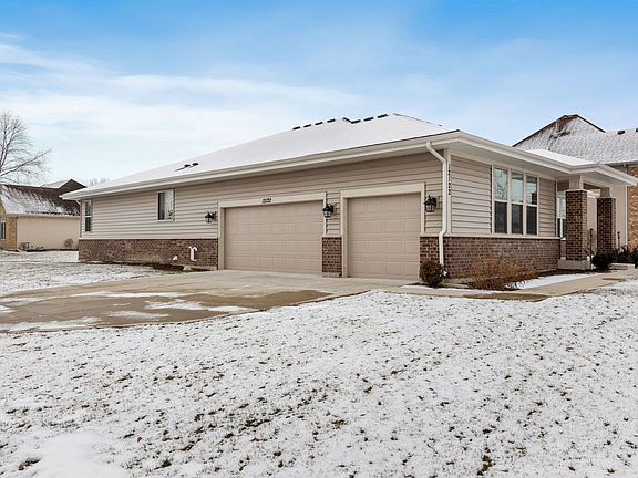 3rd image of 12122 Red Clover Ln
