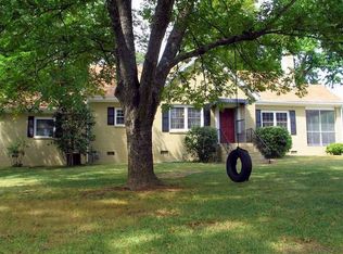 217 Tindal Rd, Greenville, SC 29617