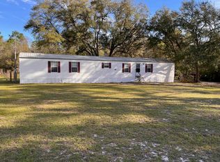 48 Webster Rd, Crawfordville, FL 32327