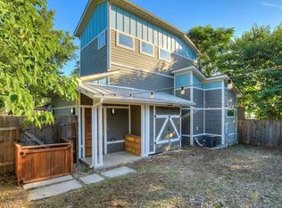 2203 E 14th St #B, Austin, TX 78702