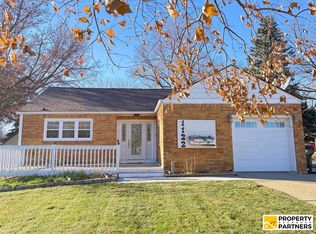 1122 Douglas St, Wayne, NE 68787