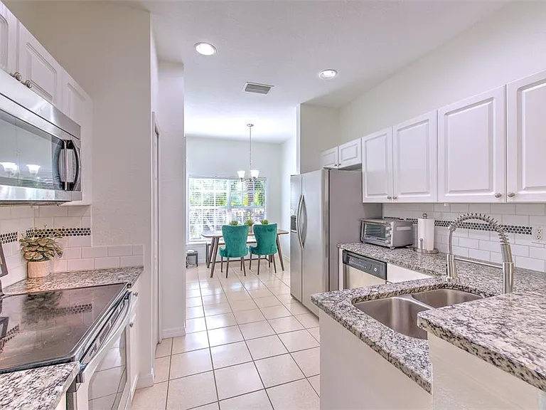 11094 Winter Crest Dr — Photo 13