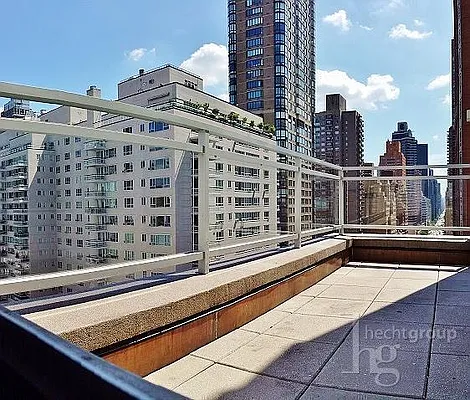 Rented by Hecht Group | media 21