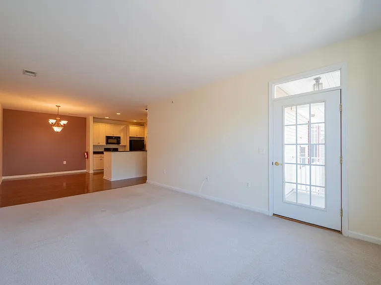 539 Sophee Ln #539 — Photo 42