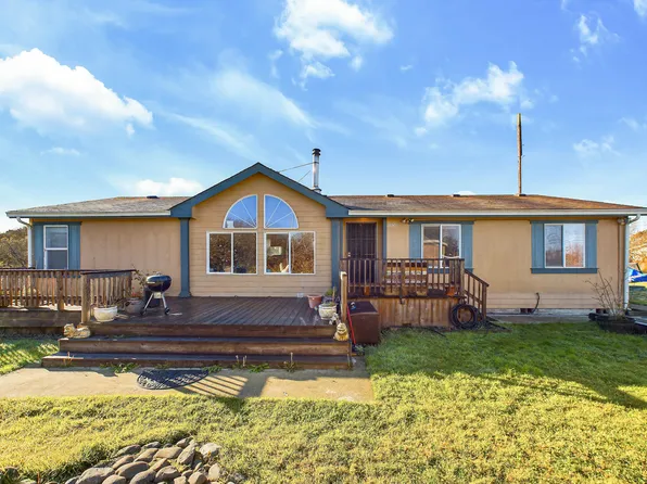 1850 Peninsula Dr, Arcata, CA 95521