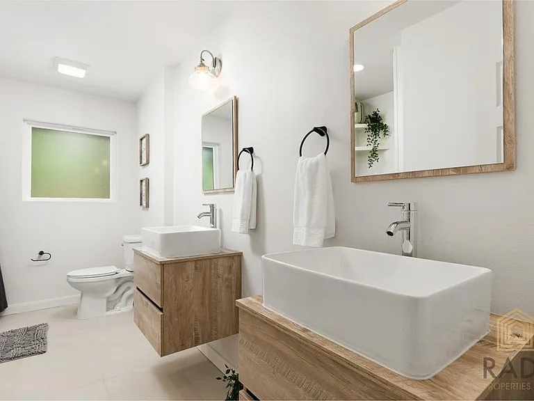 1713 Hibiscus Ave — Photo 14