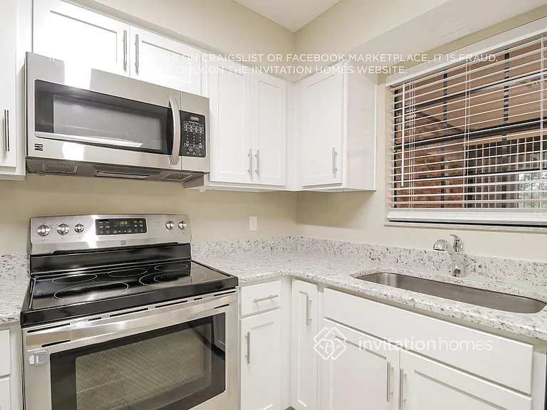 34139 Radio Rd — Photo 9