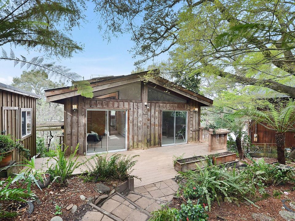1st image of 828 Encino Dr