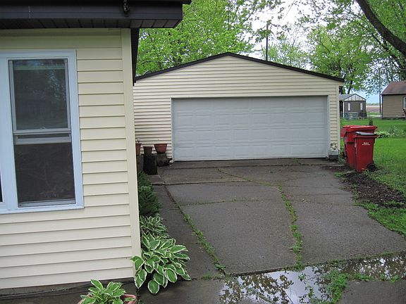 2 car garage