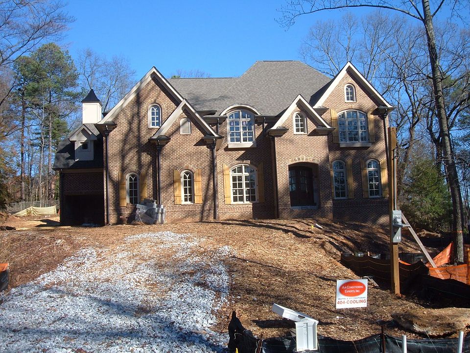 Front - Over 5500 + sq ft