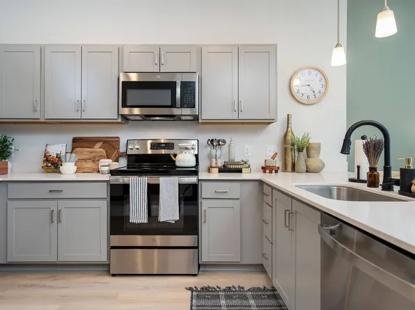 The Flats of River Ridge